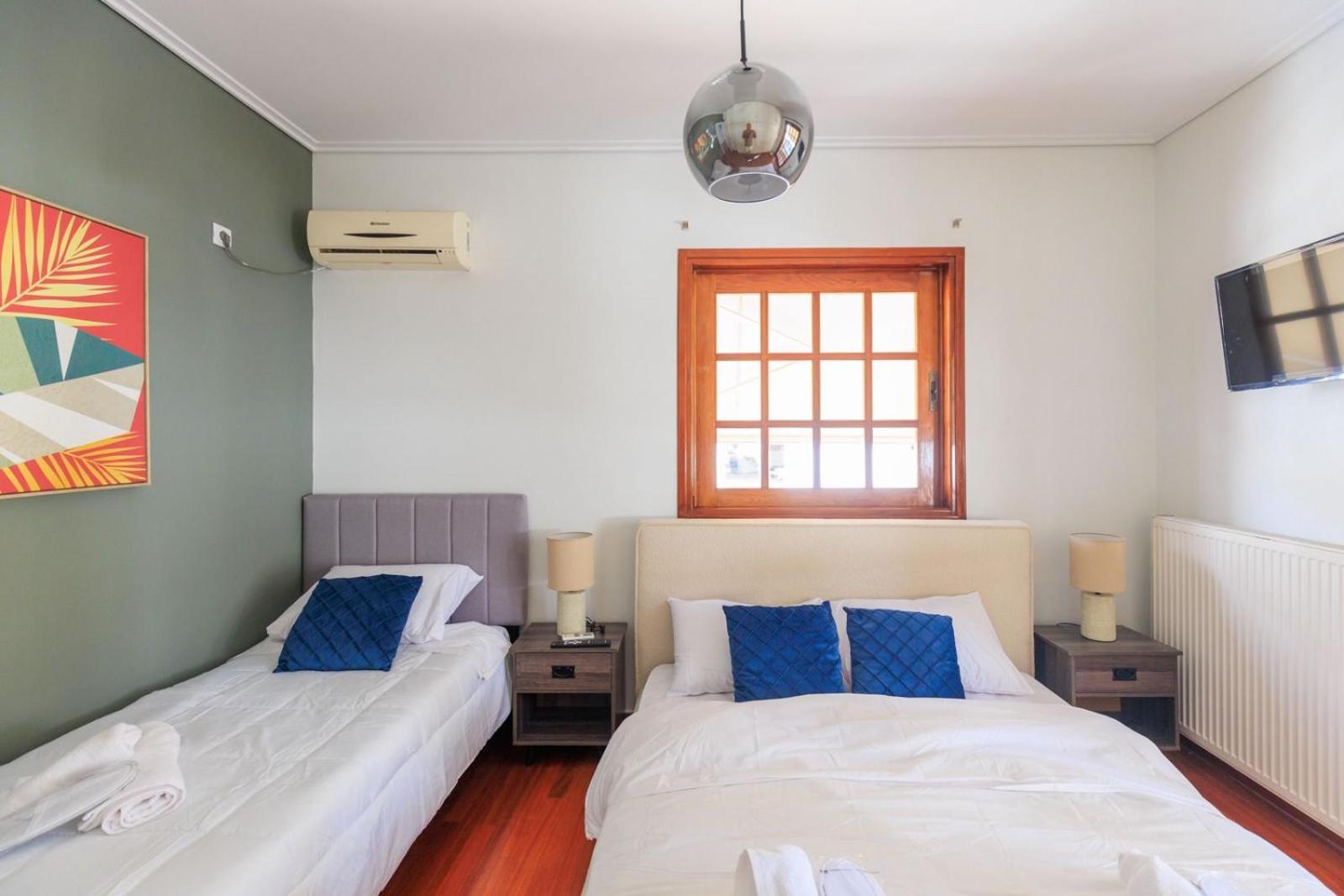 Aiolos Grand Super Lux Suite Kalamaki Alimos Near The Sea 아테네 외부 사진